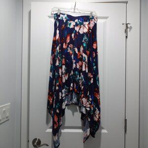 Simply Vera Vera Wang Asymmetrical Skirt, Size M, NWOT